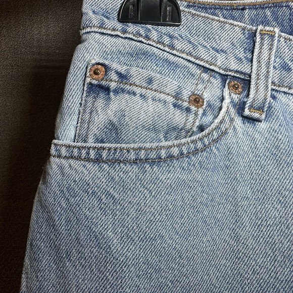 90`s Levi’s 512 Women`s Slim Fit Tapered Leg  Light Blue Denim Vtg Jeans Size 9 - Picture 7 of 8